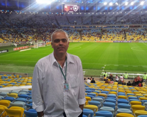 Trabalhando no Maracanã. Meu time, Flamengo venceu! Eu trabalhando no Maracanã.